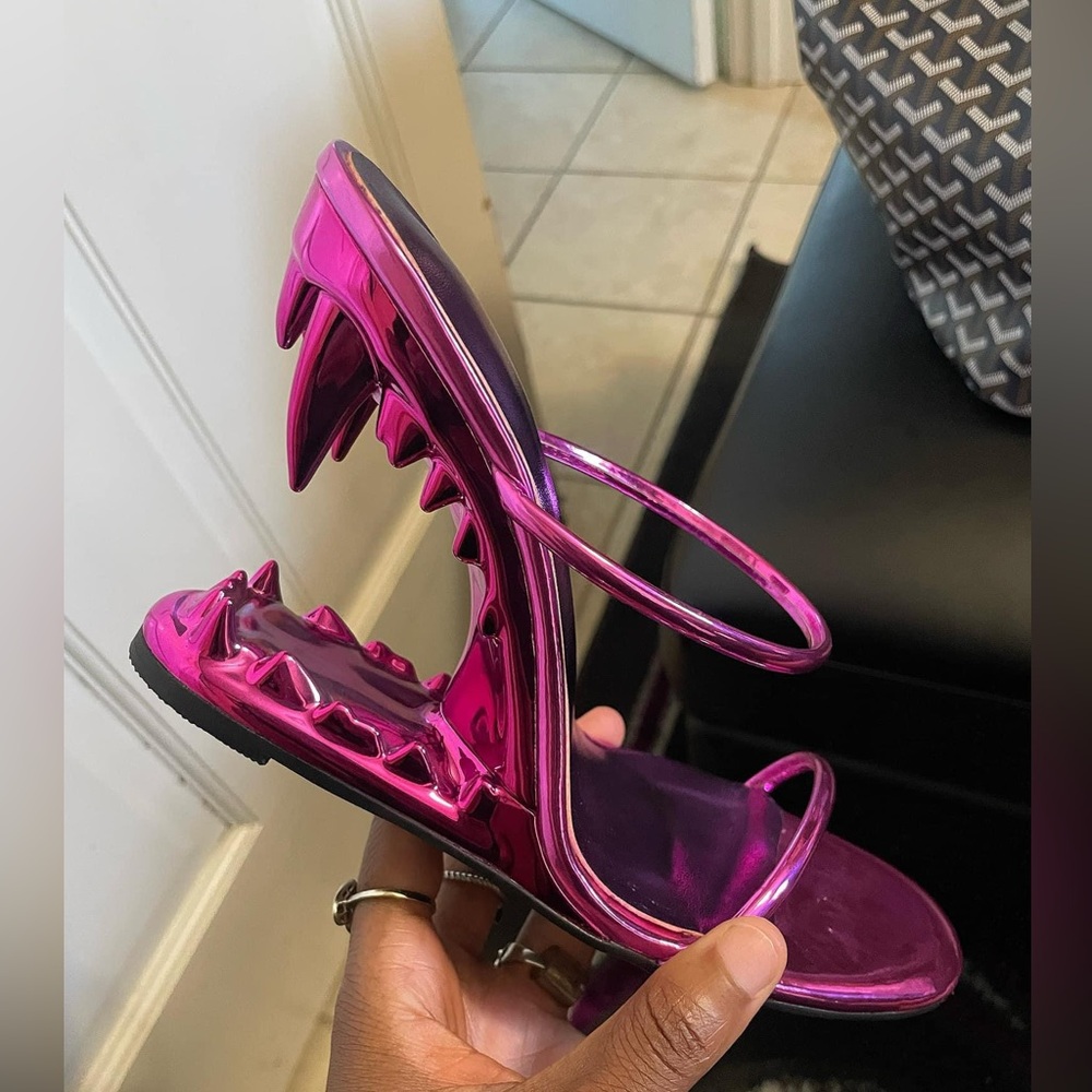 Metallic Pink Fang Tooth Heels